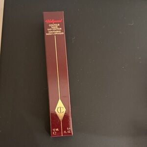 Charlotte Tilbury Contour Wand in Medium